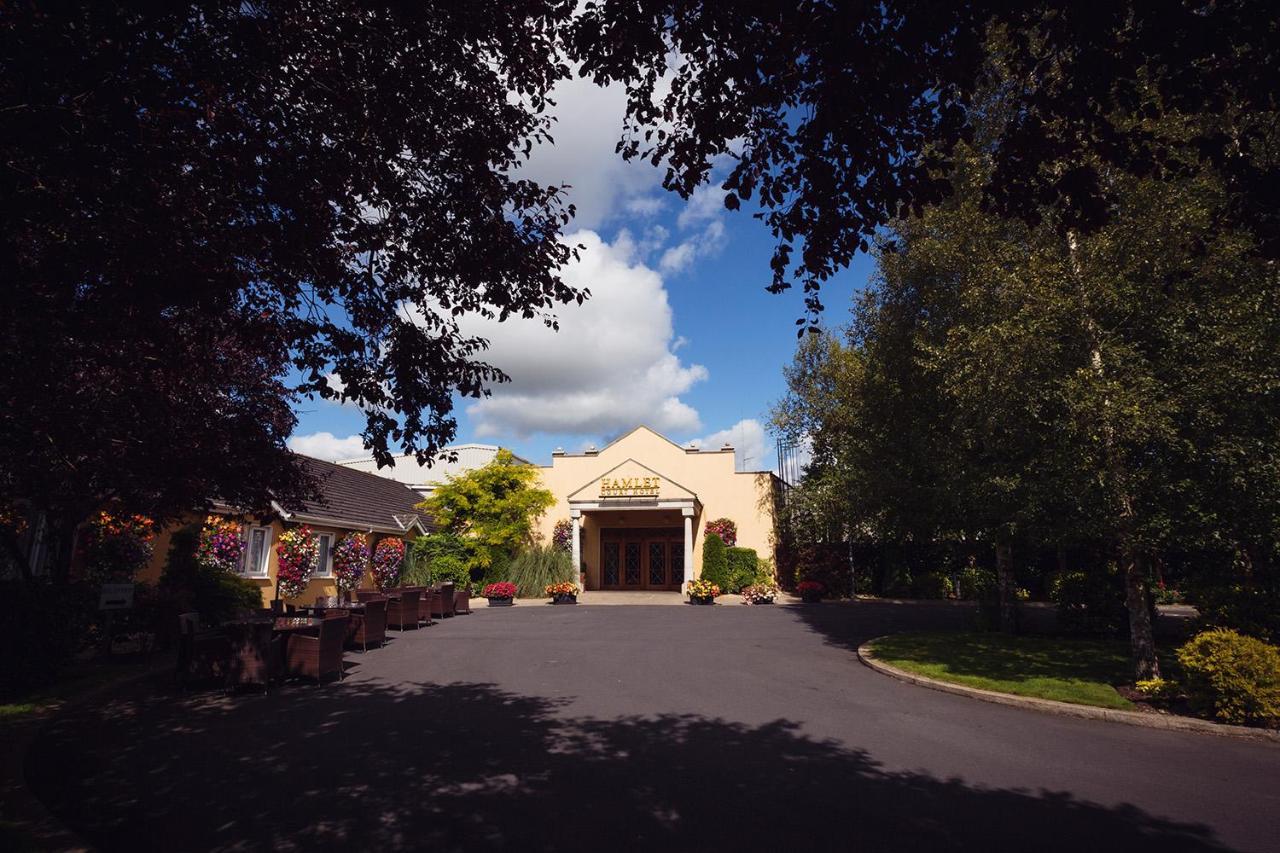 Hamlet Court Hotel Johnstown Bridge Экстерьер фото