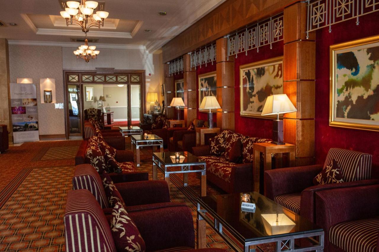 Hamlet Court Hotel Johnstown Bridge Экстерьер фото